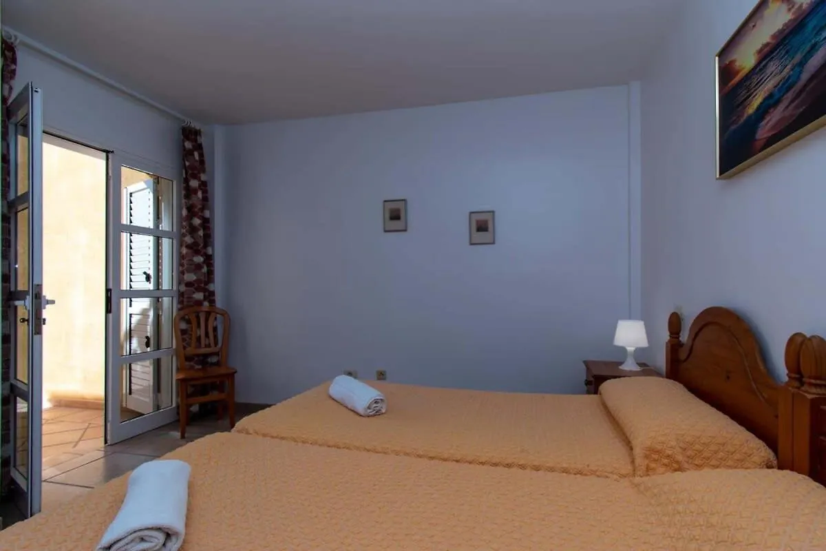 Benimar 13 - Two Bed Overlooking The Pool Costa Adeje  0*, Costa Adeje (Tenerife) Spain